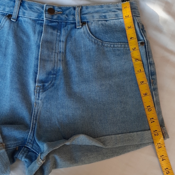♥️3 for $15♥️ Forever 21 Jean Shorts - Picture 6 of 8